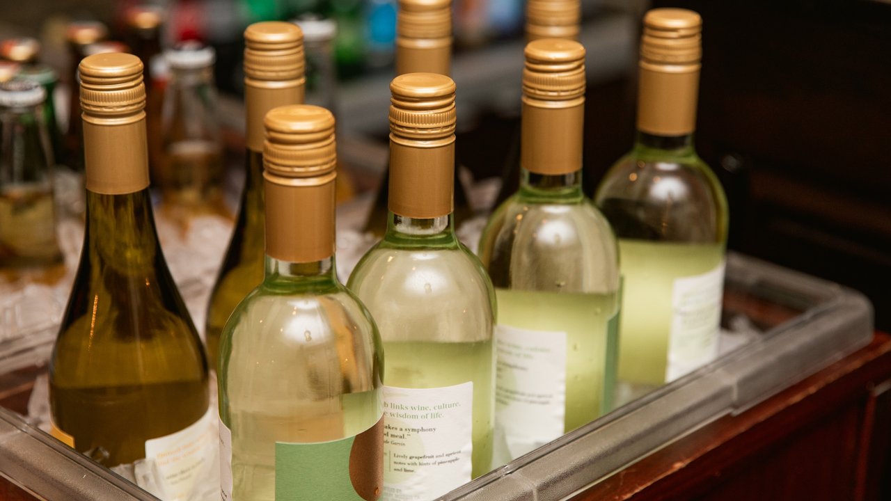 Chilled Wine at the Williamsburg Lodge