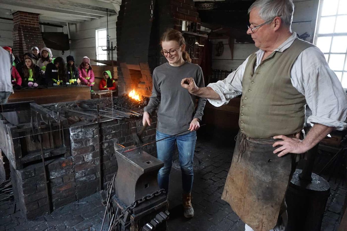 blacksmith-trend-and-tradition-winter-2022