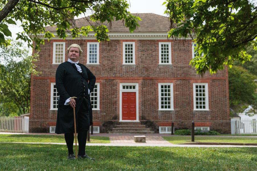 George Wythe in front of Wythe House