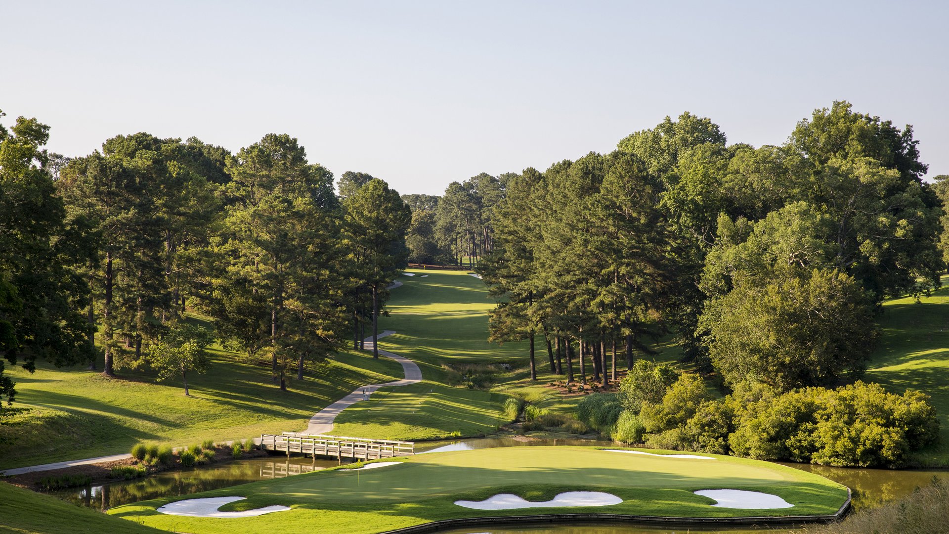 Spring Family Getaway | 3rd Night Free + Kids Eat Free - Colonial ...