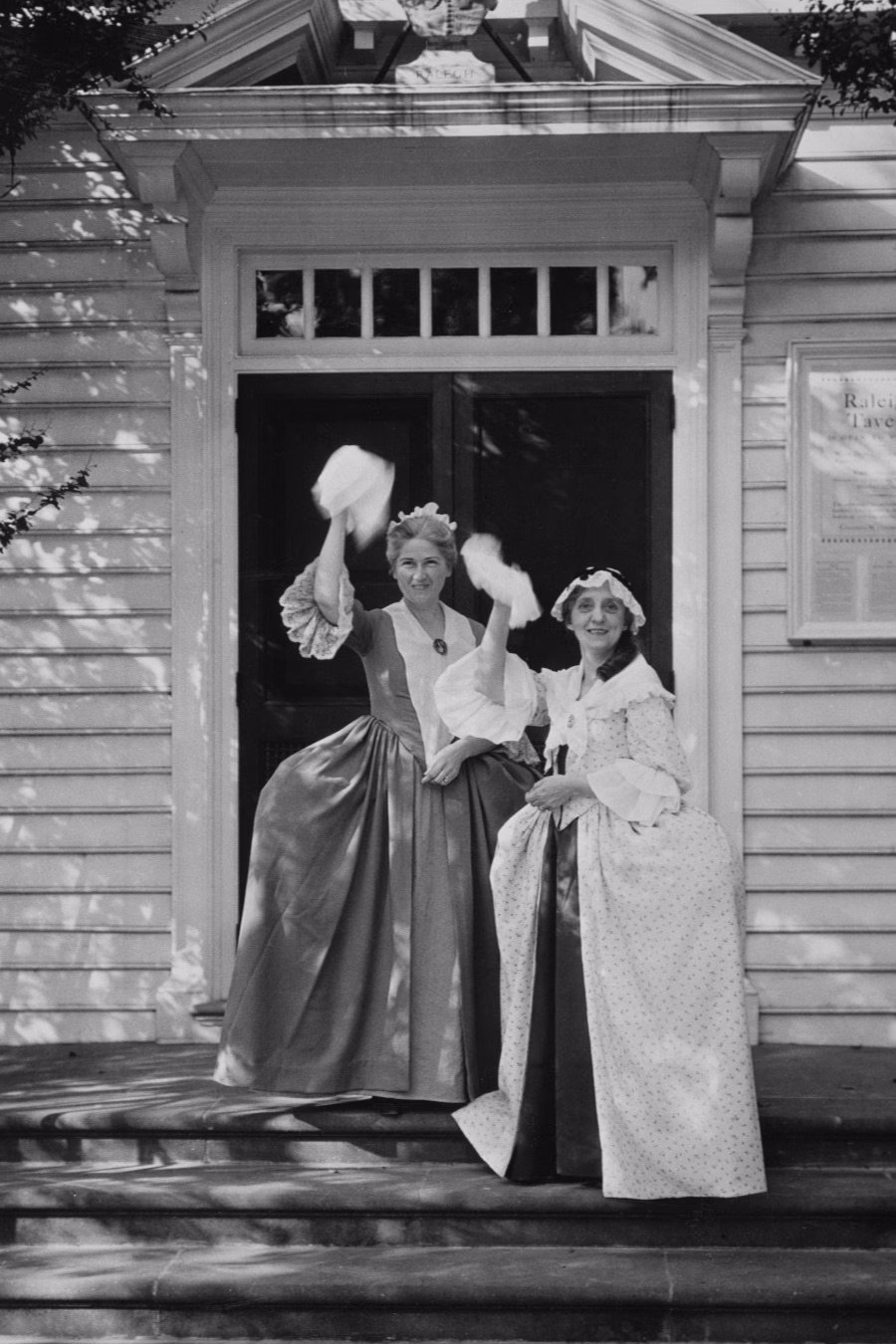 Hostesses_1940s_Raleigh_Tavern_N232M_9x16.original.jpg