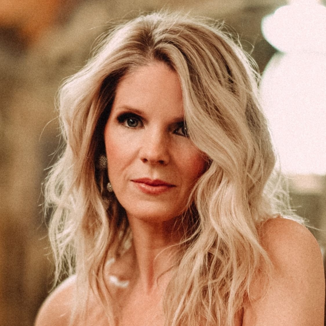 KelliOHara
