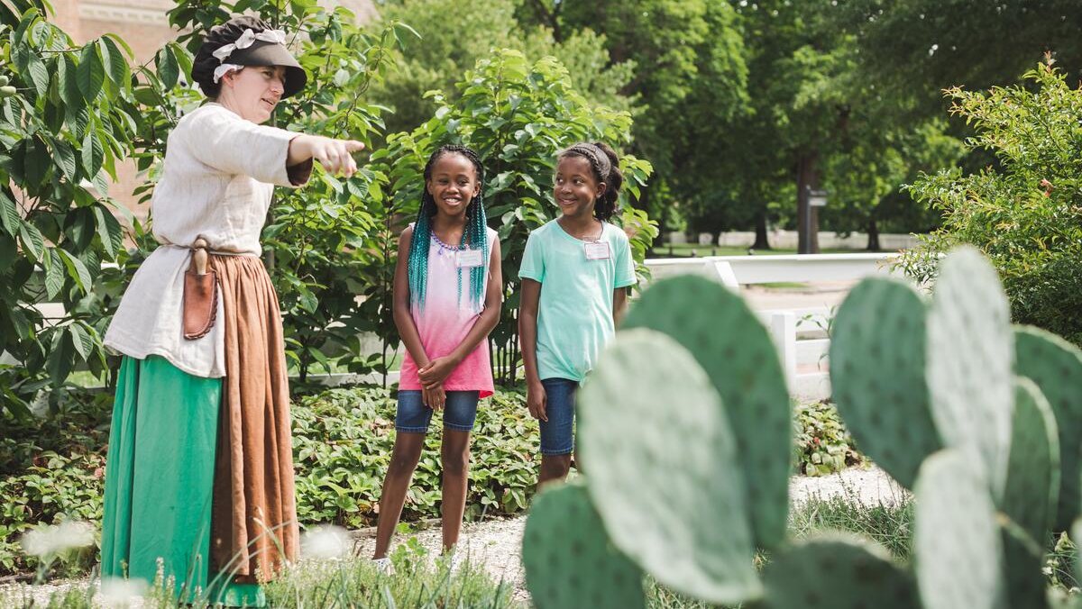 Colonial Spring Time 21 Must-Try Spring Activities at Colonial Williamsburg Resorts ...