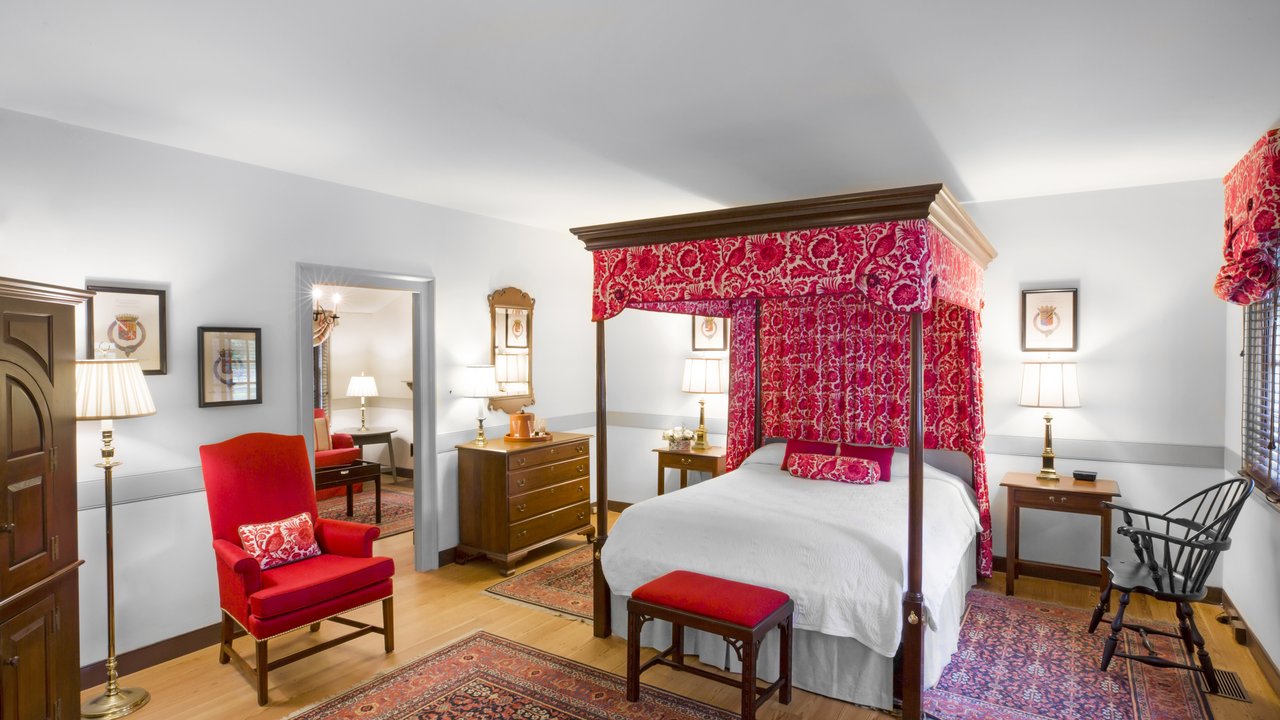 Red Canopy Bed in the George Jackson House