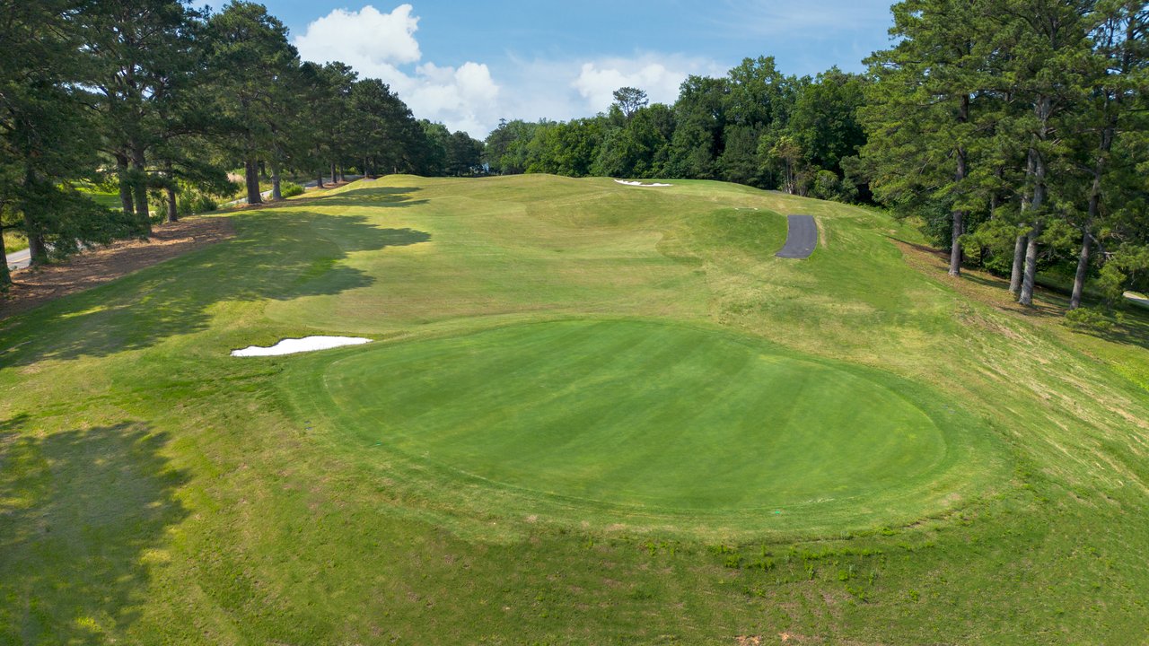The Shoe Hole with Bunker
