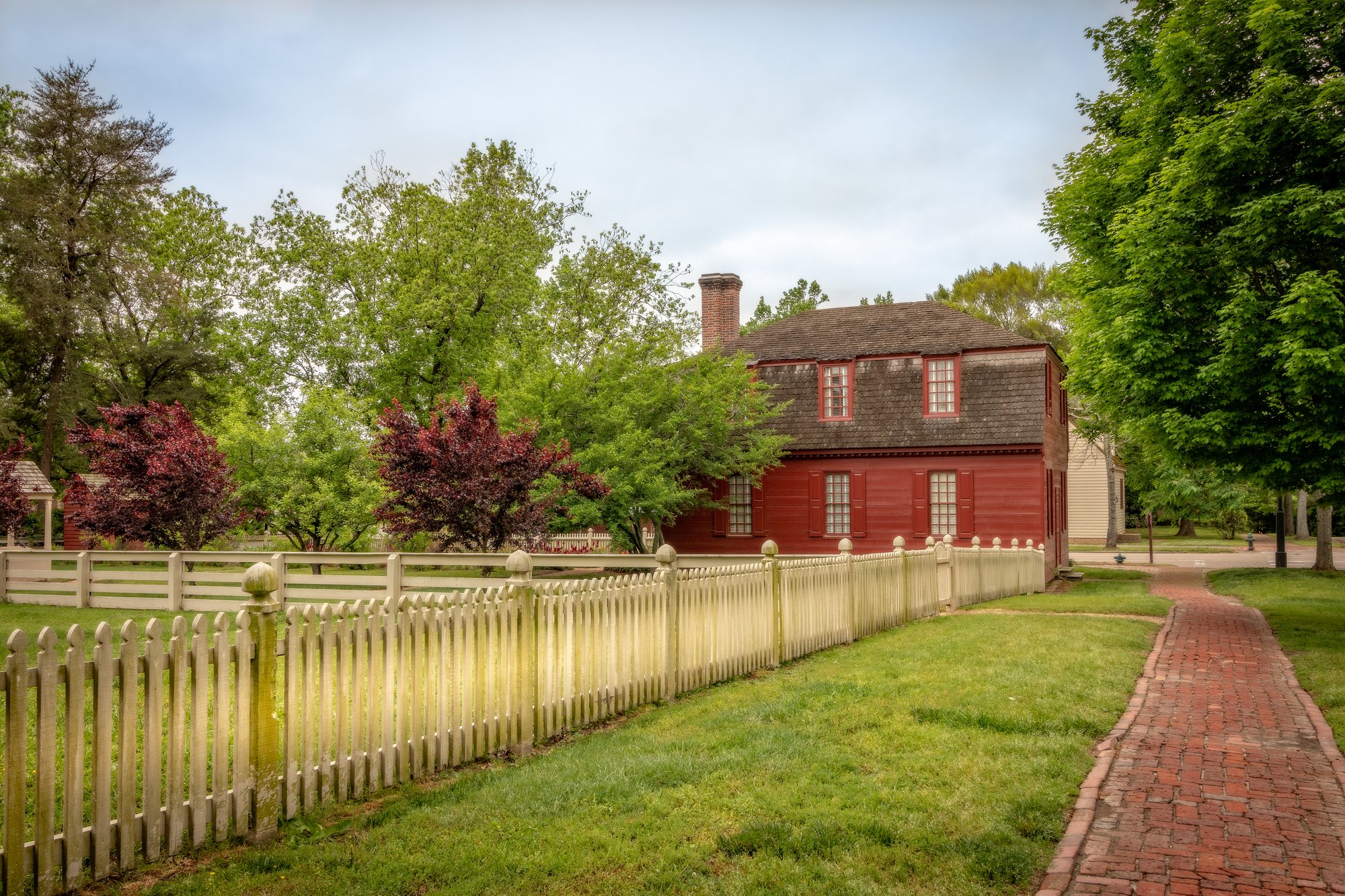 Walking Past Gardens Toward the Lightfoot Tenement