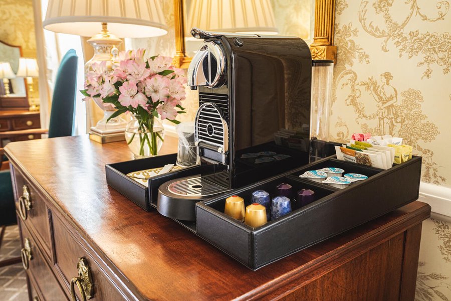 Wiliamsburg Inn Coffee Maker