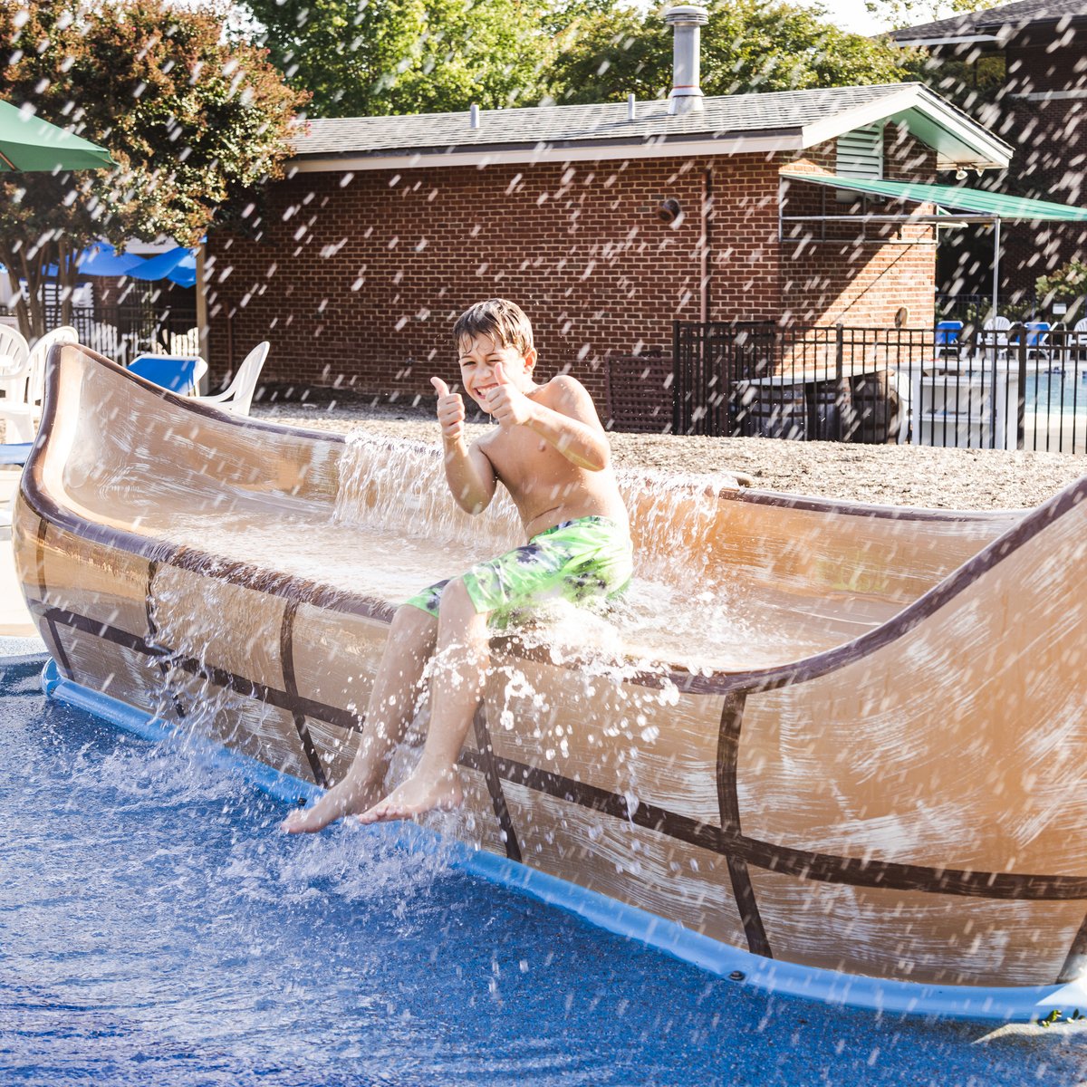 Woodlands Splash Park Thumbs Up