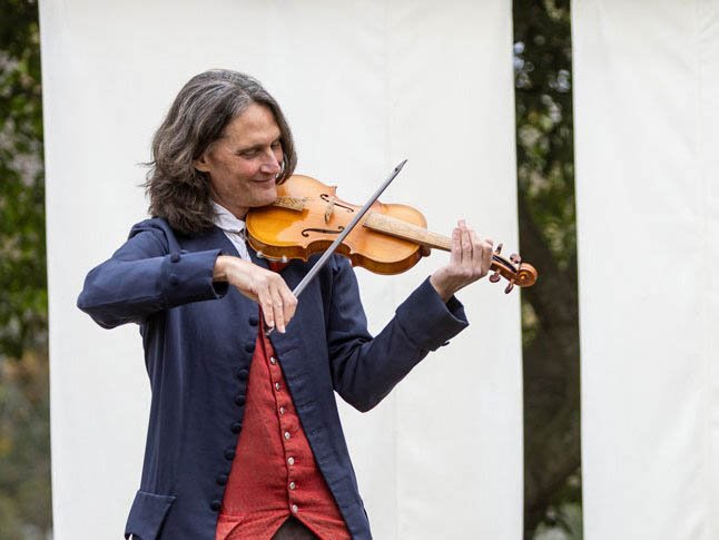 entertainments-play-house-hori