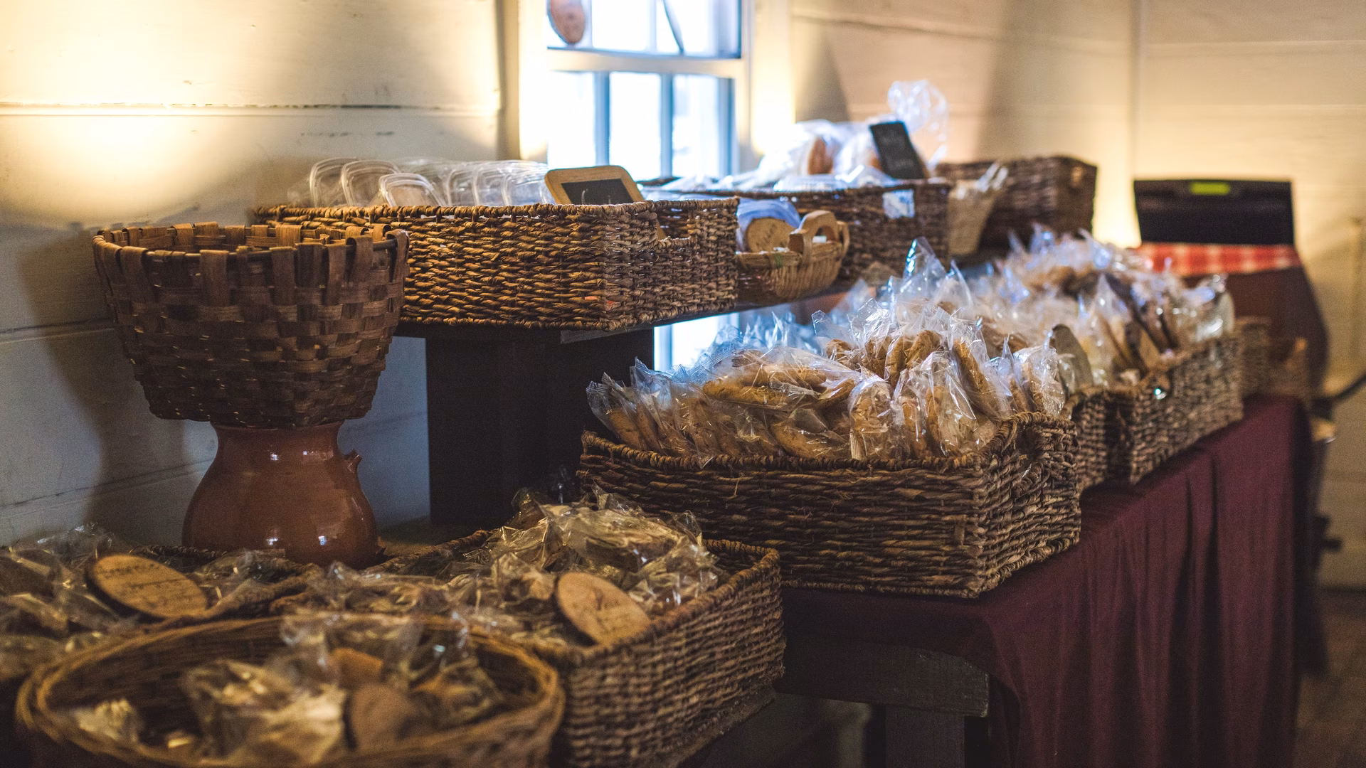 packaged baked goods at Raleigh Tavern Bakery (landscape)