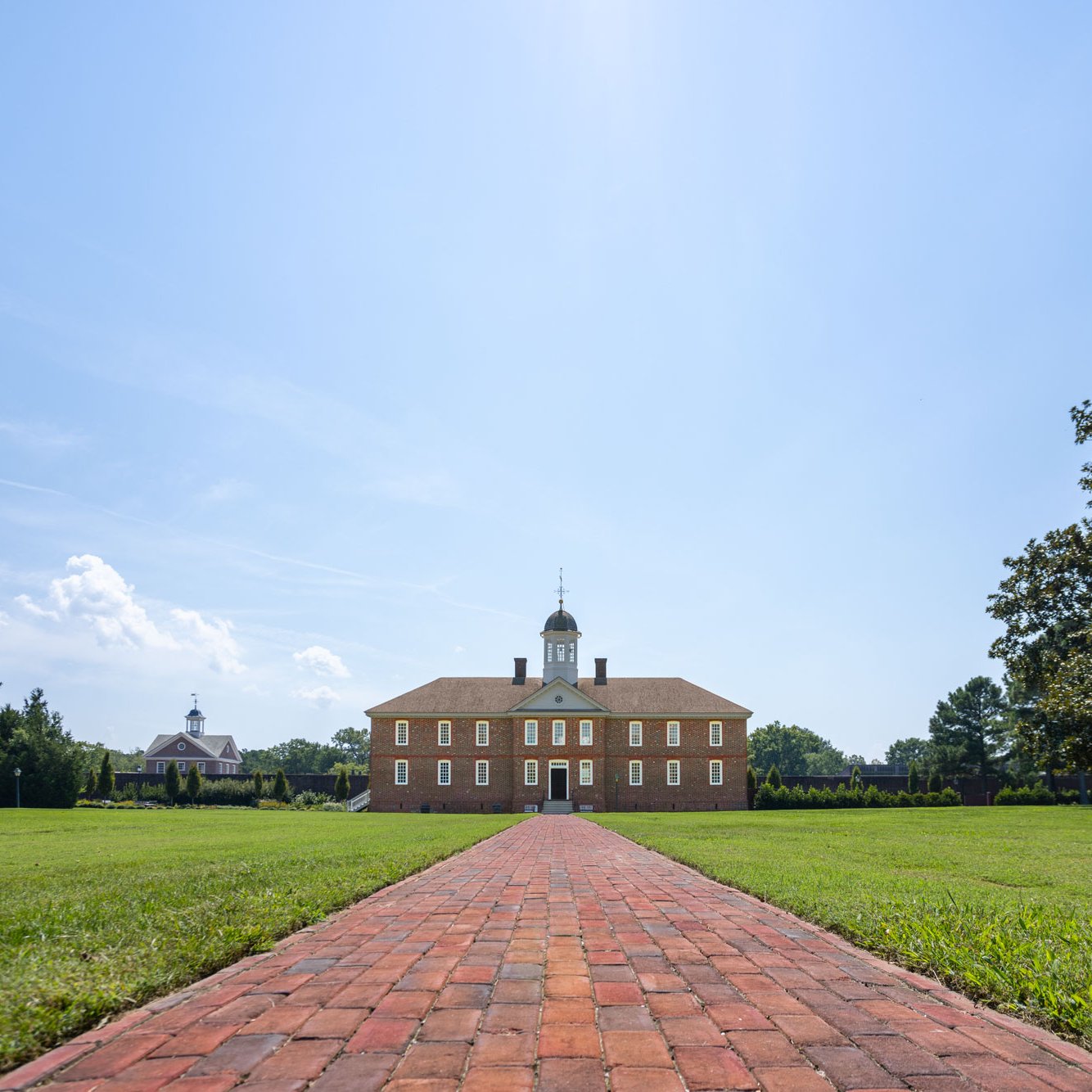 public-hopsital-frontview-sidewalk-header