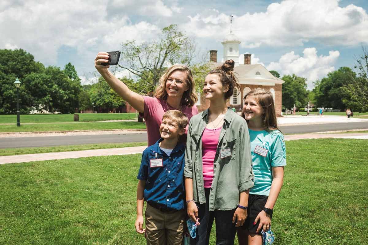 A family exploring the Historic Area