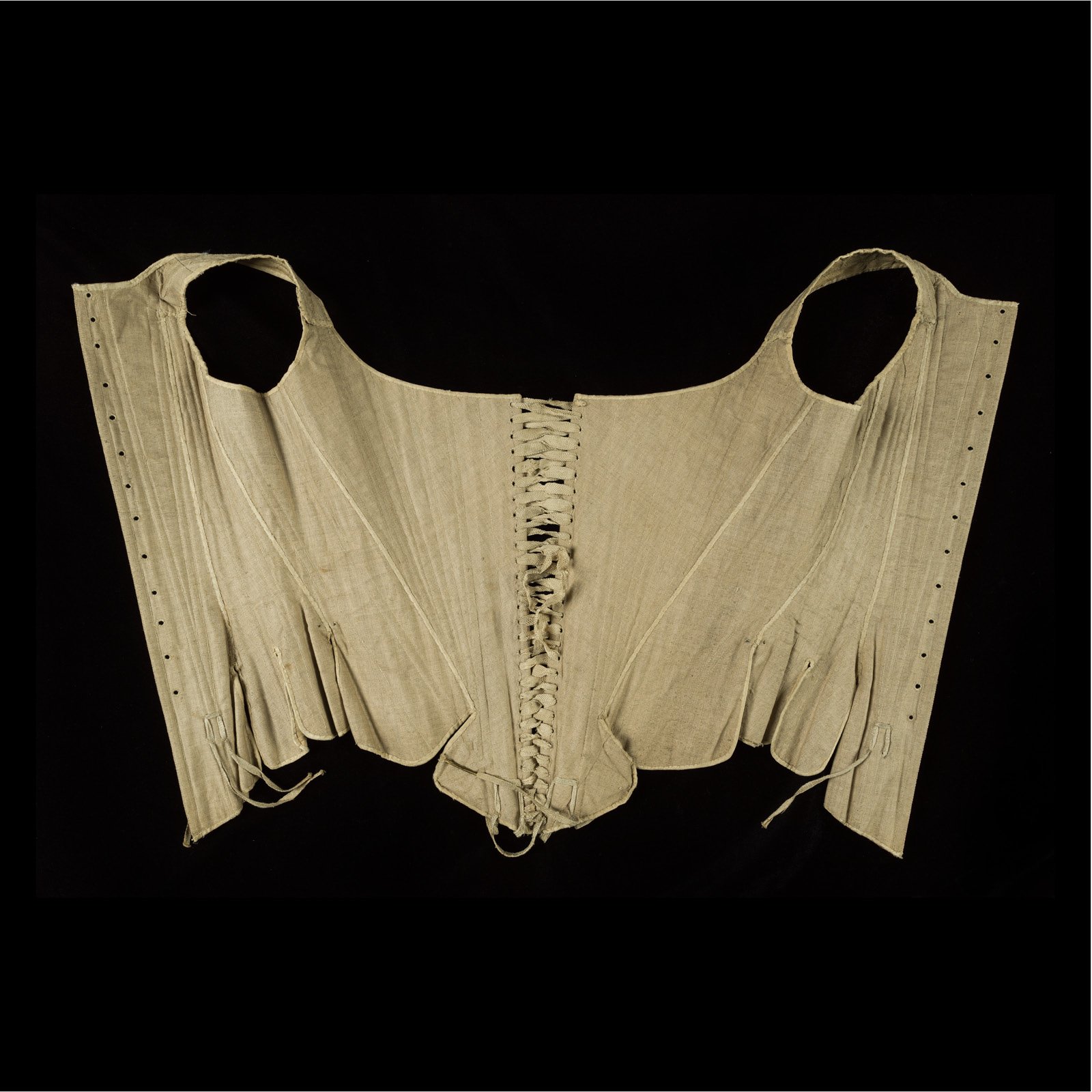 womens clothing slides10-1600 x 1600