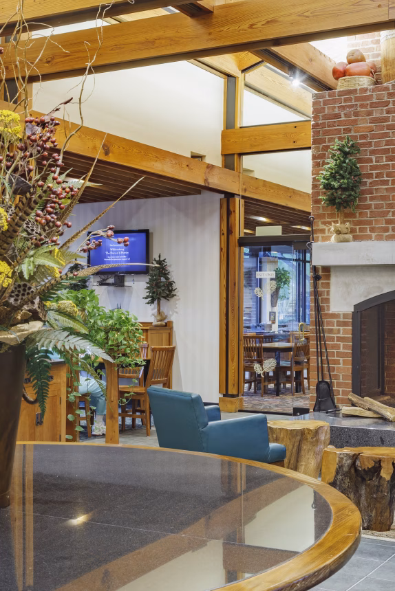 woodlands lobby holiday hearth